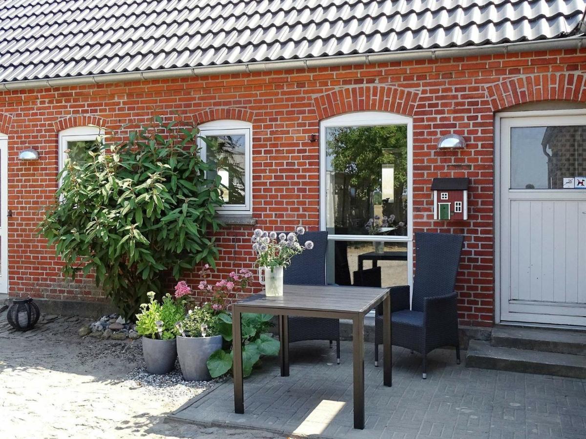 14 Person Holiday Home In R Sk Bing Ærøskøbing Ruang foto